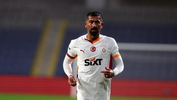 basaksehir galatasaray maci sonrasi dikkat ceken yorum cesaretin karsiligi yildiz isme ovgu eWeDMSVk