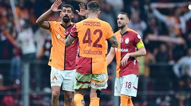 canli basaksehir galatasaray maci canli anlatim basaksehir gs mac kadrosu skoru UICTzI1W