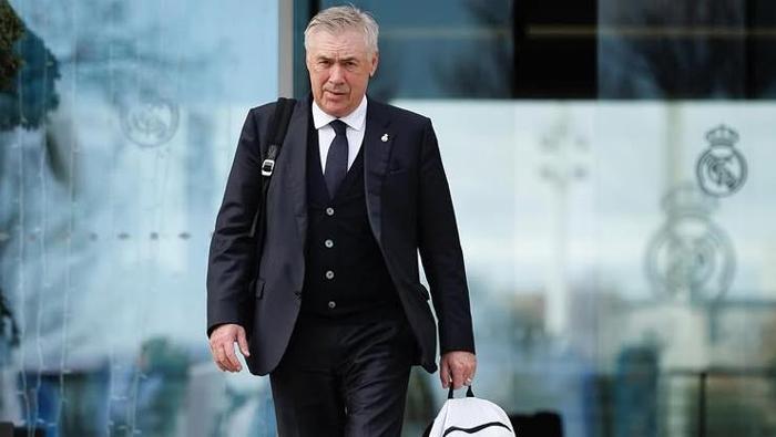 el clasicoya saatler kala arda gulere buyuk sok real madrid teknik direktoru carlo ancelotti PDydTqYk