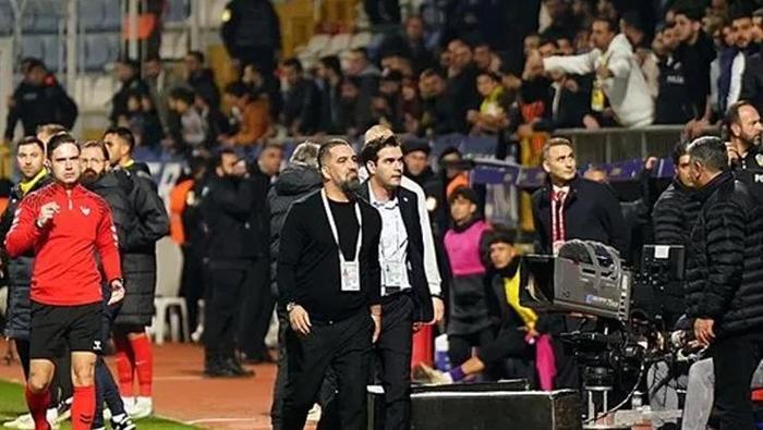 eyupspor fenerbahce macinin perde arkasini mourinho ortaya cikardi caner erkine buyuk sok 3 bLiMMDbD