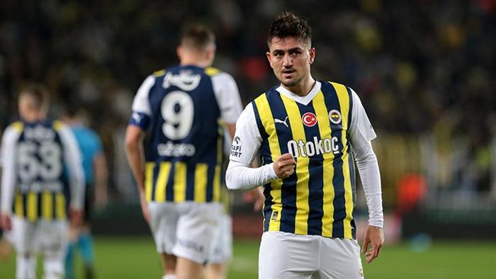 fenerbahcede yeni transfer gidiyor 8 futbolcu yol ayriminda 8 q2SZIcGy