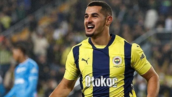 fenerbahcede yeni transfer gidiyor 8 futbolcu yol ayriminda 9 giTr1faL