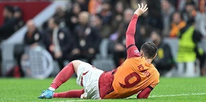 galatasarayda mauro icardi krizi tedaviyi aksatiyor dursun ozbek devreye girdi yonetim resti cekti qtF4IFrk