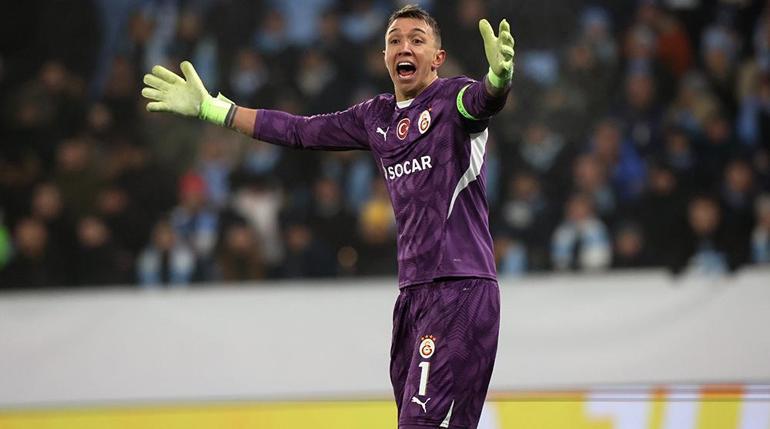 galatasarayda surpriz muslera gelismesi gorusmelere basladi 0 PkGcRXDw