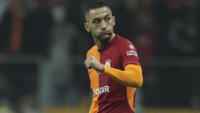 hakim ziyech de takim arkadasinin eski esiyle birlikte mi galatasaraydan ayrilacagi iddia ediliyordu 1