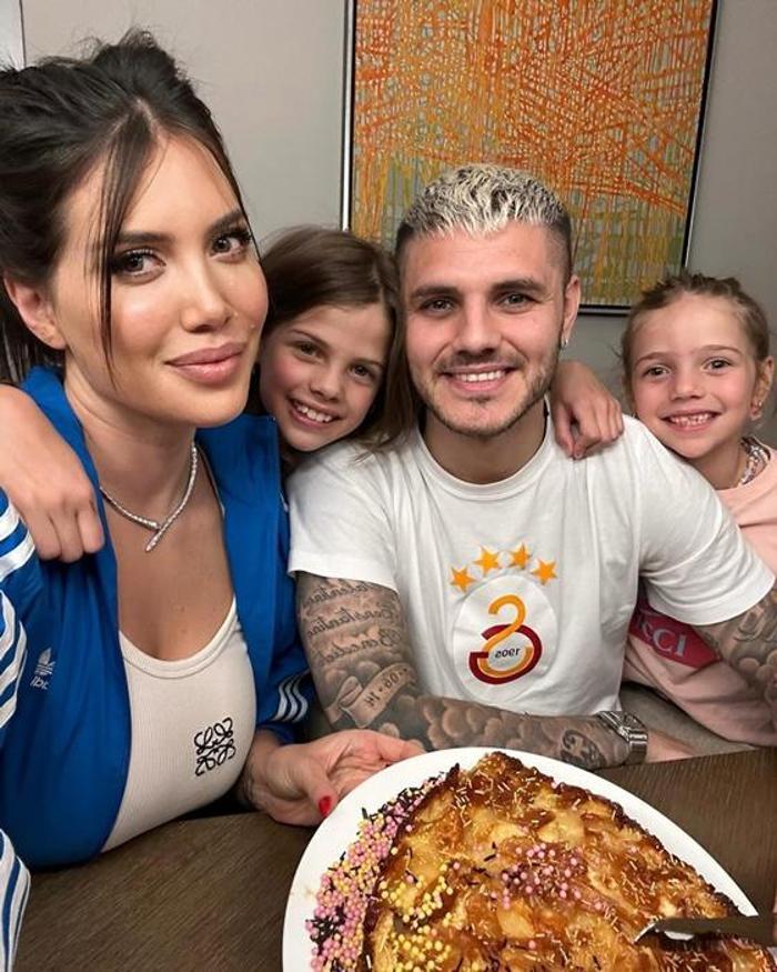 icardi ve wanda nara baristi mi arsivden fotograflari cikaran nara l ganteden ayrildi 6 9D8bn28w