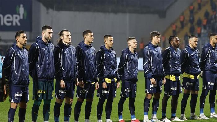 kasimpasa fenerbahce macinin ardindan yildiz isme sert elestiri giderek futboldan uzaklasiyor tadimiz iiOhmiDR