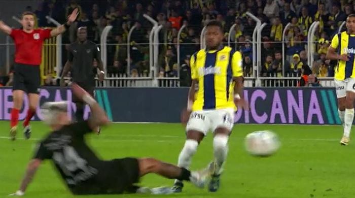 trioda fenerbahce hatayspor macinin tartismali pozisyonlari degerlendirildi kirmizi kart vermeliydi 10 GlecBCkO