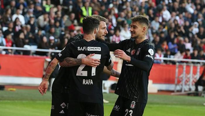 antalyaspor besiktas macinin ardindan receteyi verdi sik transfer sart futbolcular yoruldu mu aXGEij2e