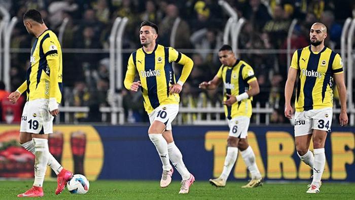 fenerbahce maci sonrasi verdi veristirdi kalcayi dayamaktan baska bir sey yapmadi nihat kahveci 1 8HjXNGkX