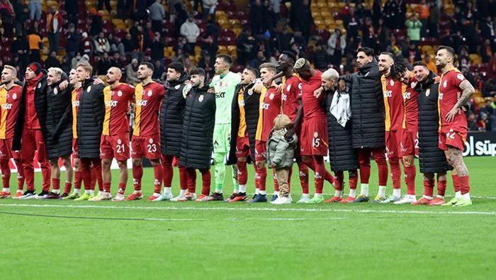 galatasaray konyaspor maci sonrasi carpici yorum fabrika ayarina geri donus bitiricilik sorunu YsE9gQ65