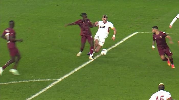 hatayspor galatasaray macinda damga vuran penalti pozisyonu trioda hakemler degerlendirdi net penalti puf gWAviunj