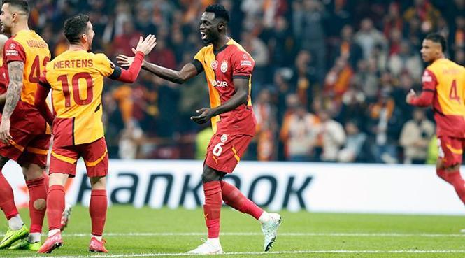 ozet galatasaray dinamo kiev mac sonucu 3 3 galatasaray ustunlugunu koruyamadi dinamo kiev icin bir ilk Pk6mPXpn