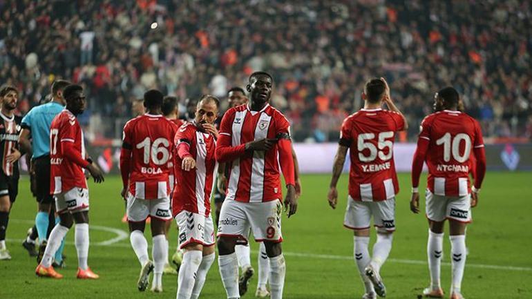 ozet samsunspor 3 puani 2 golle aldi samsunspor gaziantep fk maci sonucu 2 1 7SEAImLs