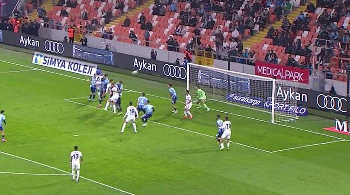 trioda adana demirspor fenerbahce macinin tartismali pozisyonlari degerlendirildi penalti beklenen anlar iptal olan