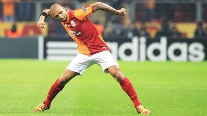 galatasaray efsanesi felipo melo acikladi super ligden teklif aldim 3 qeSqjguQ