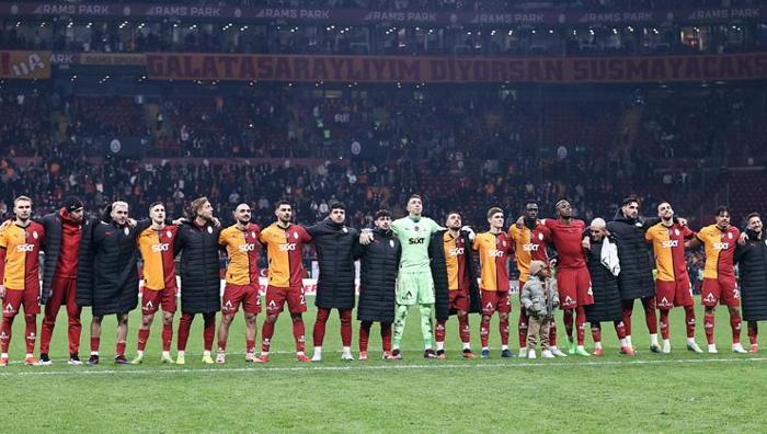 galatasaray transferde rovesata vurmak uzere mauro icardinin yerine gelecek takimin dinamigi degisir 0 NGBurqBs