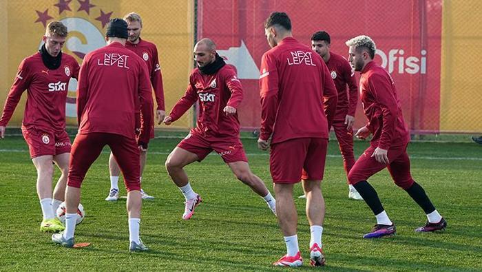 galatasaraya kirmizi kart gosterdim hakemligim bitti demisti ali palabiyikin sozleri uzerine gercek ortaya cikti MMhuzB4v