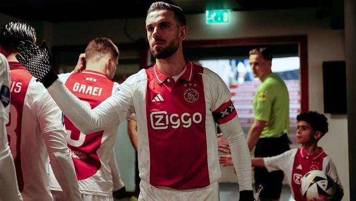 lig maci ertelendi ajax galatasaray maci oncesi tansiyon yukseliyor en iyi kadro sahada olacak 4