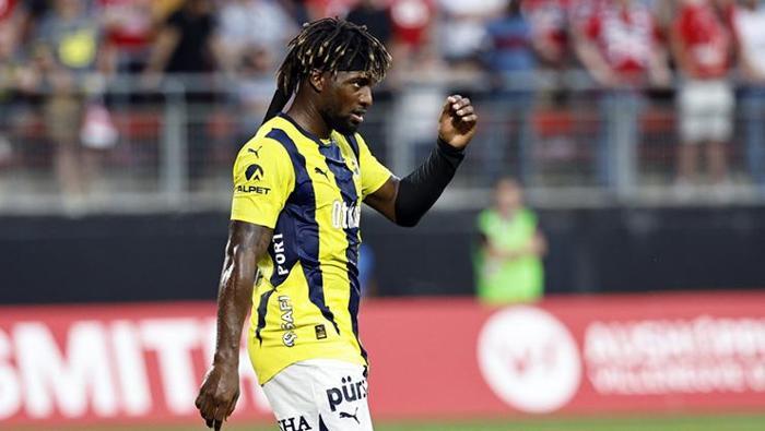 villarreal fenerbahcenin yildizina talip allan saint maximin sonrasi bir ayrilik daha 2 aEJ8kM2A