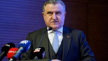 bakan bak kupa sampiyonu fenerbahce bekoyu kutladi 8r5DdDjk