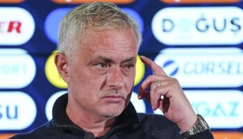 fenerbahcede jose mourinhonun kritik secimi iste ihtimaller MjDXyci1