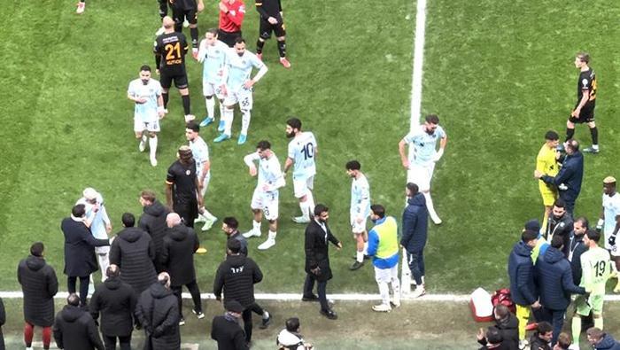 galatasaray a demirspor macindaki penalti pozisyonu icin flas iddia var hakeminin sozleri 0 A8BWVssK