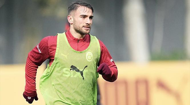 galatasaray adana demirspor maci tatil edildi adana demirspor sahadan cekildi 12 1bB113JH