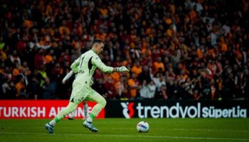 galatasaray yeni kalecisini buldu temsilcisini istanbula getirtti wkxYPZ6w