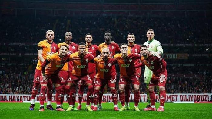 Galatasaray'daki sorunlar gün yüzüne çıkıyor! Birbiriyle konuşmayanlar, Ismael Garcia Gomez'in bisiklet sevdası 4 galatasaraydaki sorunlar gun yuzune cikiyor birbiriyle konusmayanlar ismael garcia gomezin bisiklet sevdasi 3 MhSs3Pu1