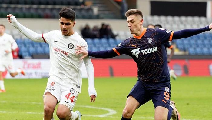 hakem ghezzala bir seyler soyluyor 22 haftanin hakem raporunu yayinladi merak edilen pozisyonu acikladi cNUJR9aN