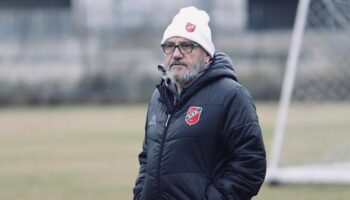 mustafa resit akcay karsiyakaya tazminat odedi k6lKli49