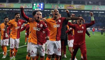rizespor maci sonrasi olay yorum galatasarayi komadan cikartti ZX8hDkrh
