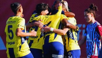 trabzon deplasmaninda fenerbahce kazanmasini bildi trabzonspor fenerbahce petrol ofisi mac sonucu 0 2 qIcabqEA