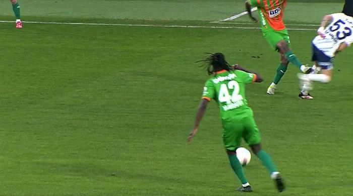 trioda alanyaspor fenerbahce macinin tartismali pozisyonlari degerlendirildi penalti beklenen anlar kirmizi kart suphesi 29p5irlj