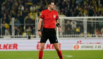 trioda fenerbahce kasimpasa macinin tartismali pozisyonlari degerlendirildi penalti suphesi olan anlar kart beklentileri IeCq7NLh