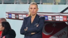 a milli kadin futbol takiminda tek hedef galibiyet KeTieZKO
