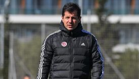 antalyaspor emre belozoglu doneminde bir ilki yasadi Nh7KW6LZ
