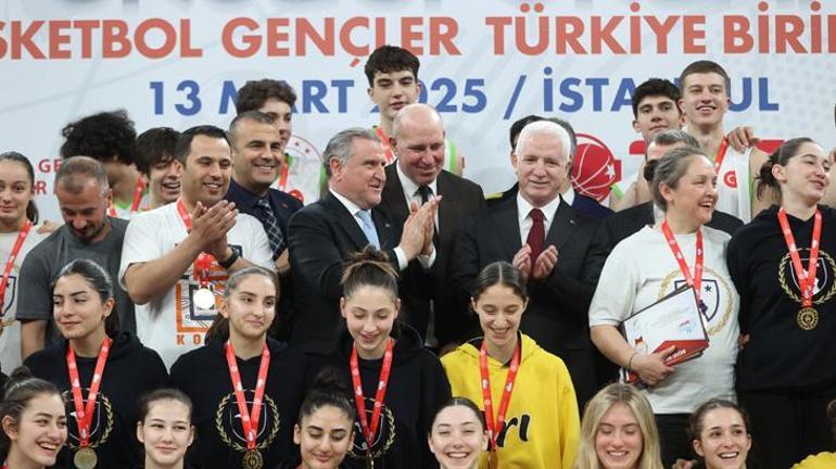 bakan bak gosteri macinda parkeye cikti 1 U7yOEAth