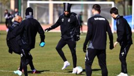 besiktas antalyaspor macina hazir Rn2DS2jD