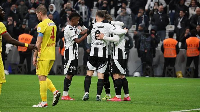 Beşiktaş, Serdal Adalı ile yeniden ayağı kalktı! Hedef 3. sıra... 2 besiktas serdal adali ile yeniden ayagi kalkti hedef 3 sira 1 zqjgbRGm