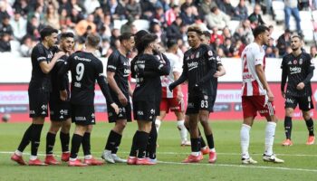 besiktasin yildizlari costu bir kere kartal ucusa gecti 7nmUYUrw