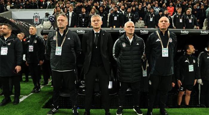 Beşiktaş'ta bir transfer üç ayrılık! Eduard Graf mesaiye başladı 1 besiktasta bir transfer uc ayrilik eduard graf mesaiye basladi 0