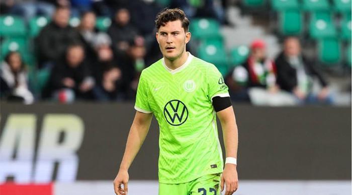 Beşiktaş'ta bir transfer üç ayrılık! Eduard Graf mesaiye başladı 7 besiktasta bir transfer uc ayrilik eduard graf mesaiye basladi 6 LsitZXUD