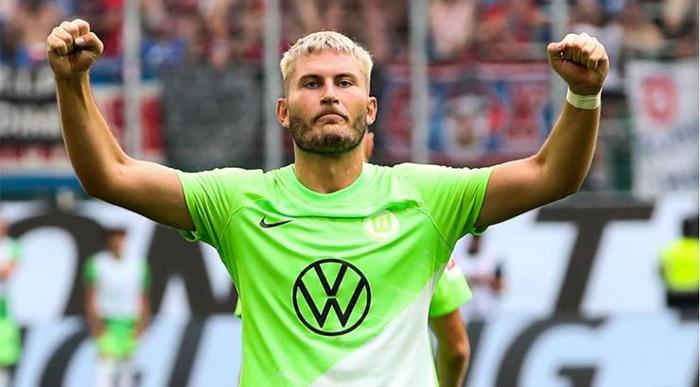 Beşiktaş'ta bir transfer üç ayrılık! Eduard Graf mesaiye başladı 8 besiktasta bir transfer uc ayrilik eduard graf mesaiye basladi 7 2OirnTuj