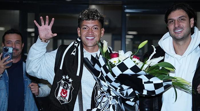 Beşiktaş'ta Elan Ricardo gelişmesi! Neden oynamadığı belli oldu 2 besiktasta elan ricardo gelismesi neden oynamadigi belli oldu 1