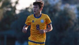 besiktastan gelecege transfer 2 sene sonra resmi imza cEECUB5n