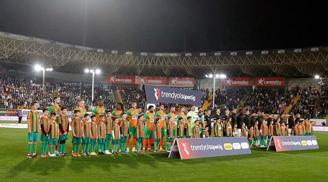 Canlı Anlatım (ÖZET) Alanyaspor - Galatasaray maç sonucu: 1-2 | Galatasaray'dan hasrete geri dönüşle son! 6 canli anlatim ozet alanyaspor galatasaray mac sonucu 1 2 galatasaraydan hasrete geri donusle DOfmWBKv