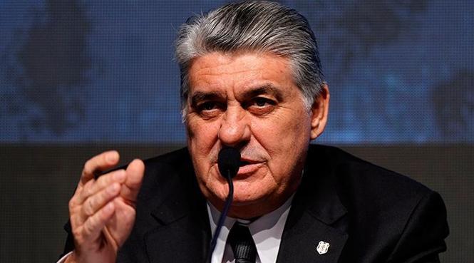 CANLI | Beşiktaş'ın eski başkanı Hüseyin Yücel'den kulübe dev bağış! Divan Kurulu Toplantısı'nda Başkan Serdal Adalı ve Ahmet Nur Çebi'den olay sözler... 6 canli besiktasin eski baskani huseyin yucelden kulube dev bagis divan kurulu toplantisinda baskan eKkSa7aP