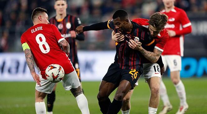 CANLI | Galatasaray-AZ Alkmaar maçı (CANLI) GS Avrupa Ligi maçı canlı skor ve canlı anlatım (Galatasaray-AZ maçı kaç kaç? Maç kadroları ve tüm istatistikler) 3 canli galatasaray az alkmaar maci canli gs avrupa ligi maci canli skor ve canli KWLzdRGB